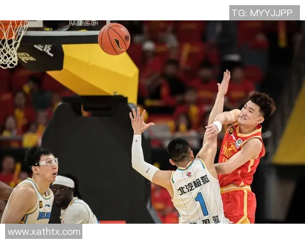 2013年CBA精彩对决回顾广东队与北京队巅峰对抗录像分析 2013年CBA精彩对决回顾广东队与北京队巅峰对抗录像分析